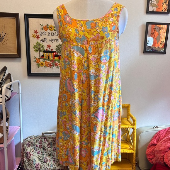 Vintage 60s Mod Floral Swing Dress | Bright Yellow Psychedelic Print - Picture 1 of 7